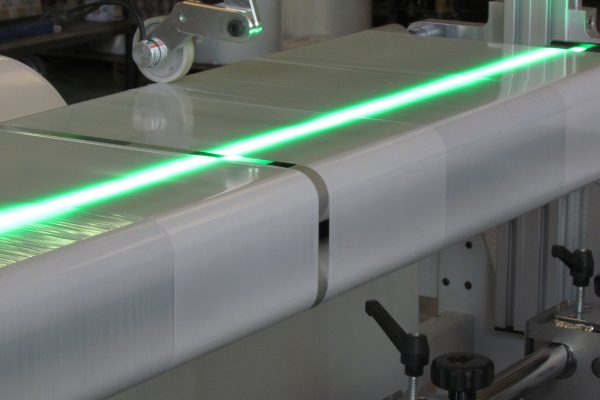 realizzazione di sacchetti per camera bianca